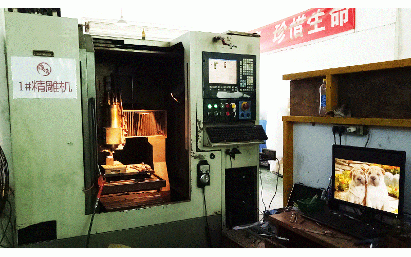 1#精雕機 400型號CNC-深圳市深模塑膠模具有限公司-設(shè)備